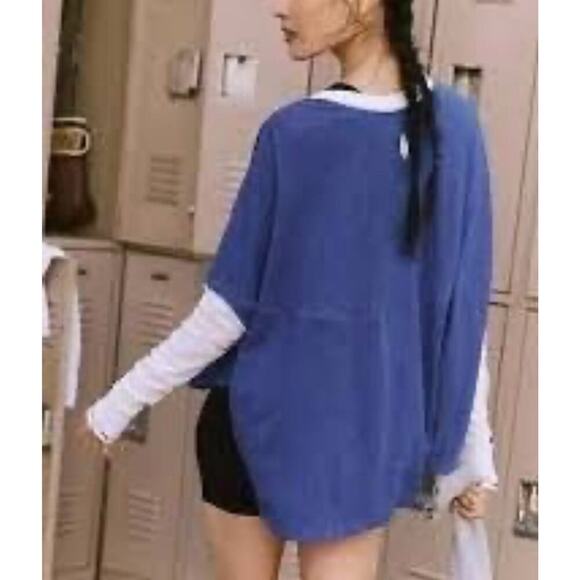 NWT Free People FP Movement Full Circle Layer Top XS (Oversized Fits L) - Picture 1 of 3